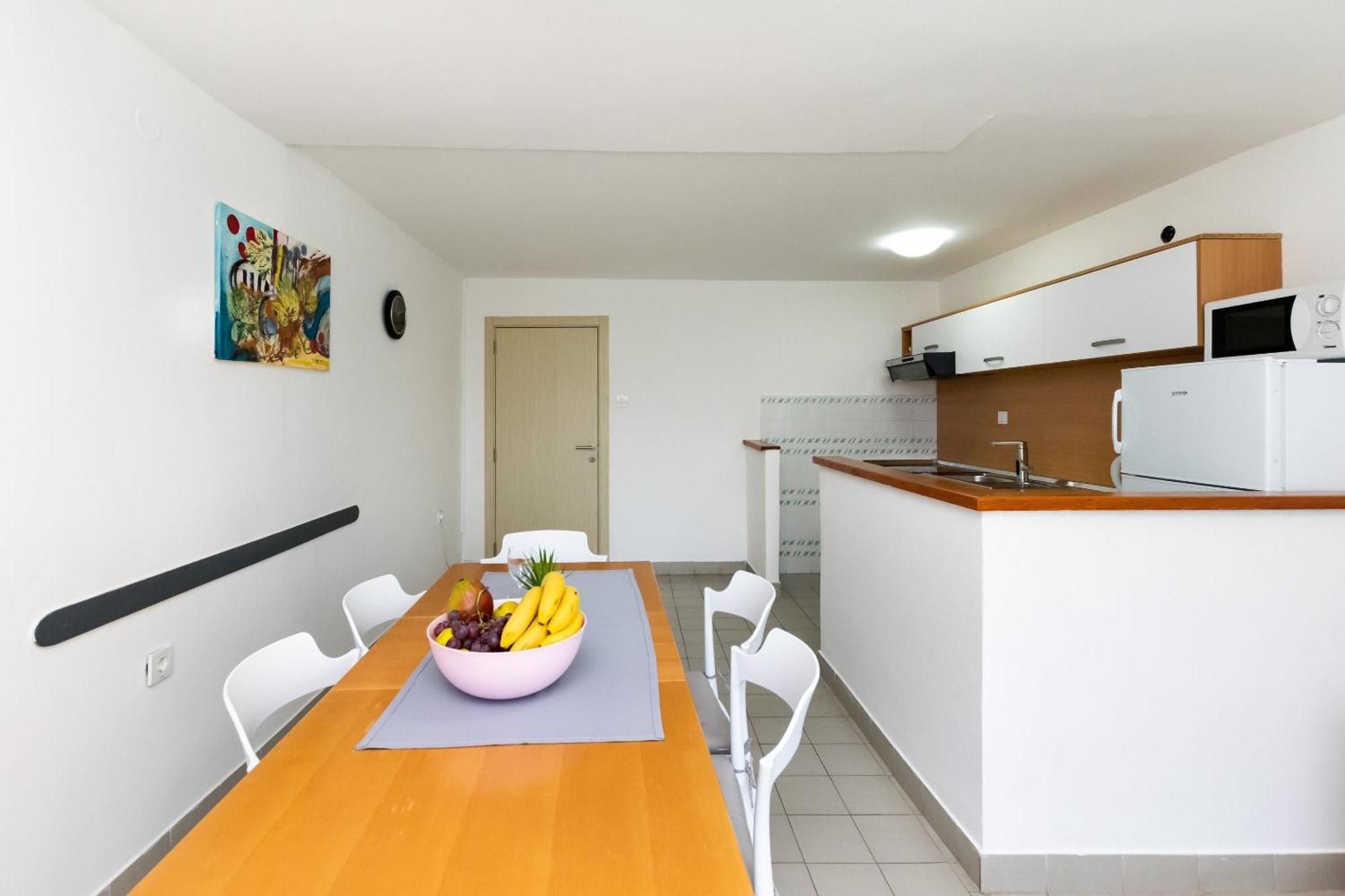 Apartments Anica F Lopar Bagian luar foto