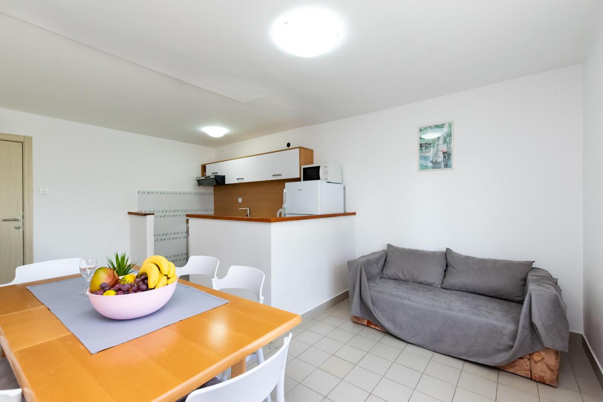 Apartments Anica F Lopar Bagian luar foto